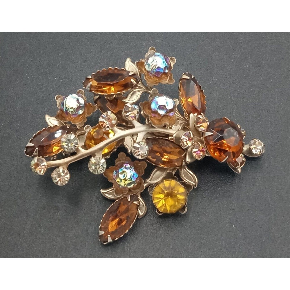 Vintage Rhinestone Brooch Pin